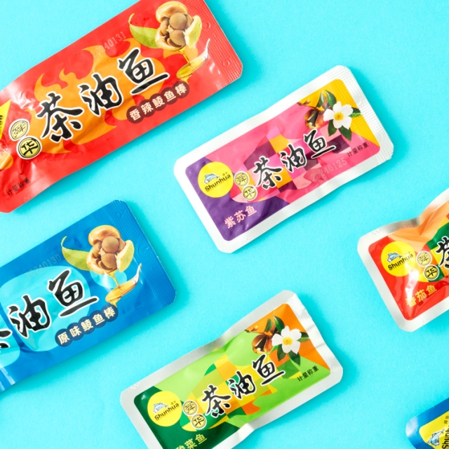 湖南临武舜华鸭业发展有限责任公司舜华茶油鱼　パッケージデザイン パッケージデザイン