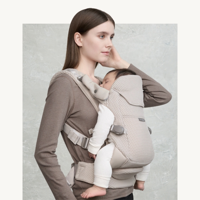 ラッキー工業株式会社BABY CARRIER ON<br>パッケージデザイン パッケージデザイン